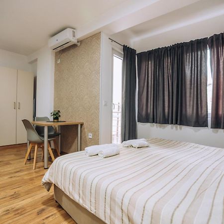Sana Apartments Ohrid Buitenkant foto