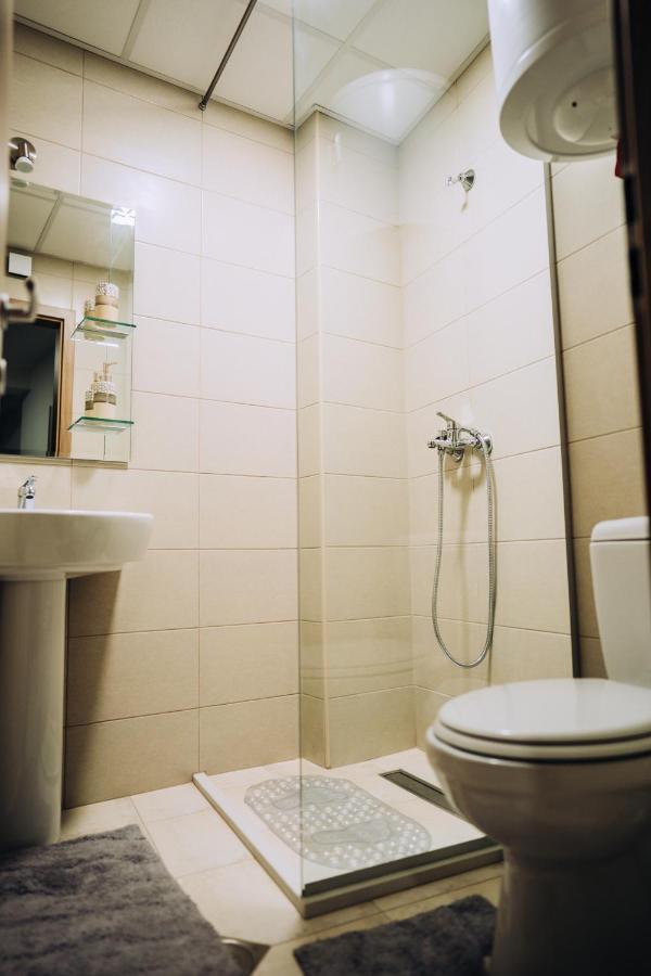 Sana Apartments Ohrid Buitenkant foto