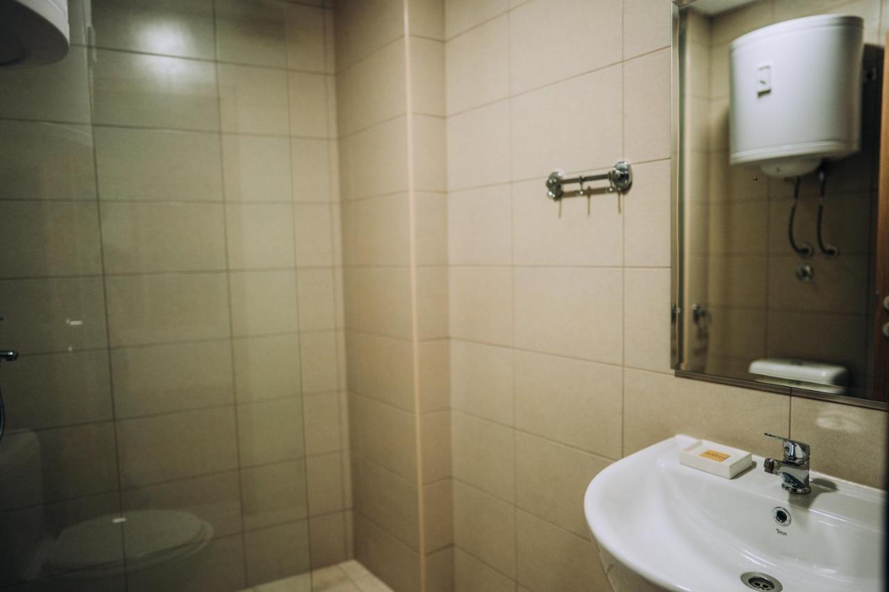 Sana Apartments Ohrid Buitenkant foto
