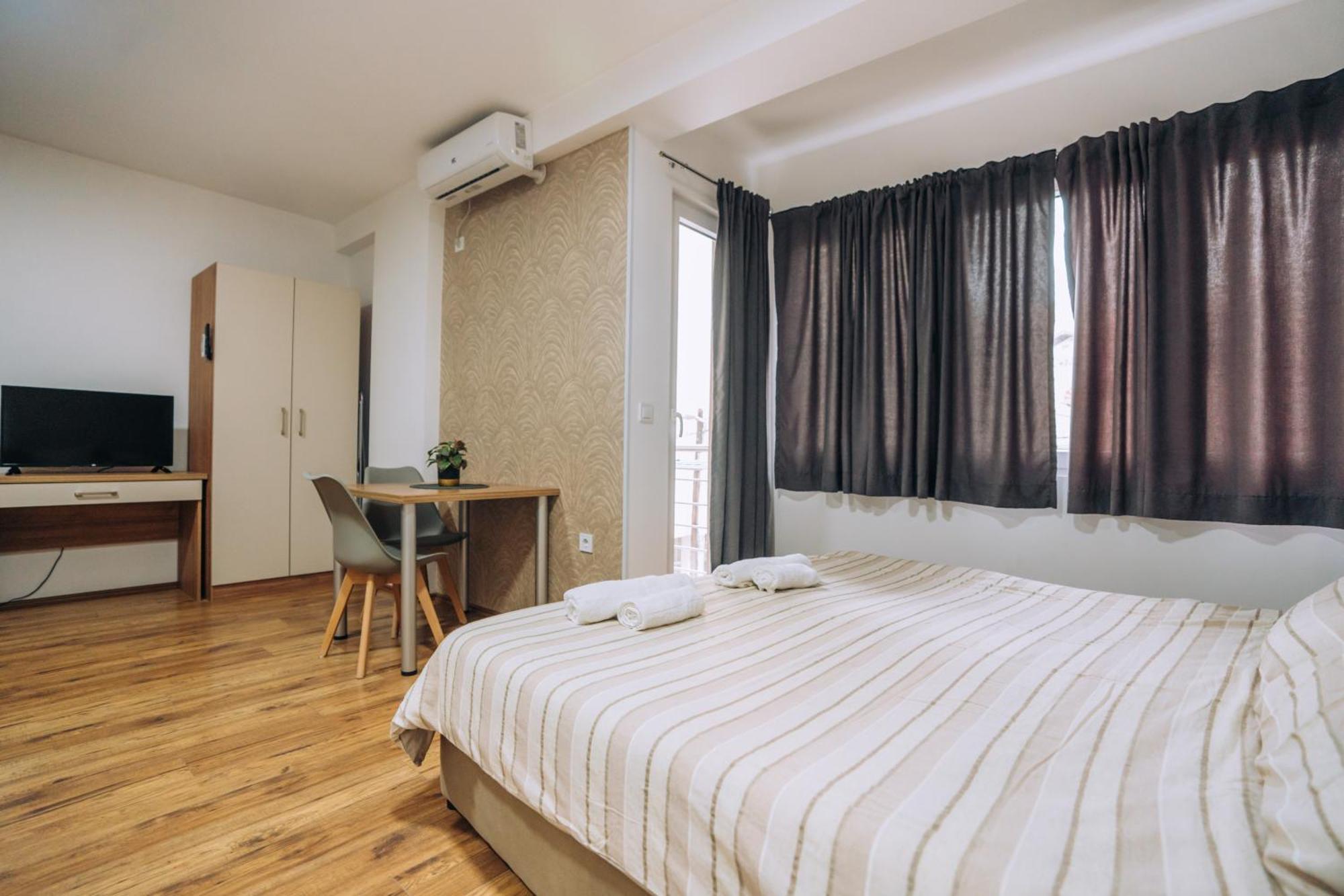 Sana Apartments Ohrid Buitenkant foto
