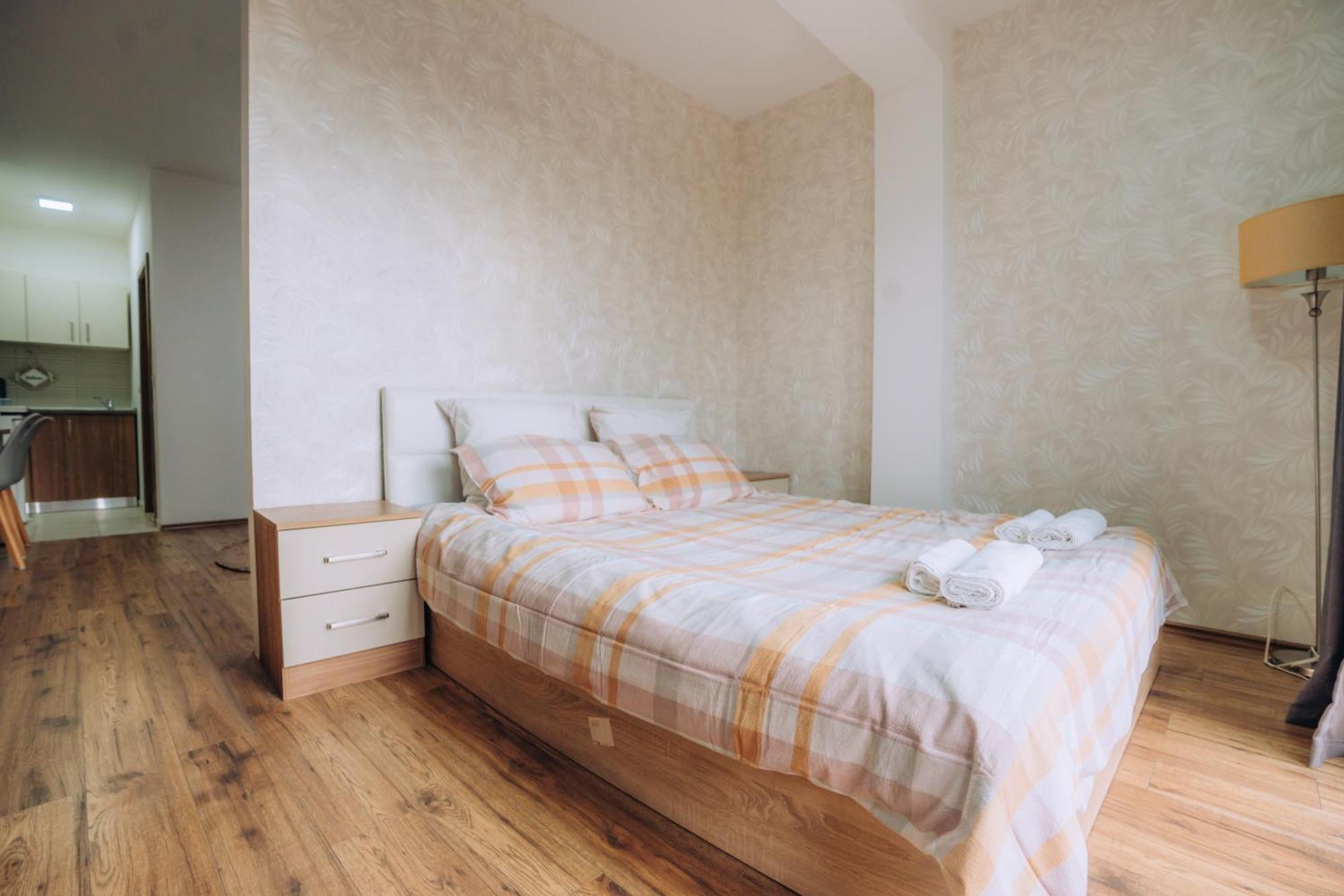 Sana Apartments Ohrid Buitenkant foto