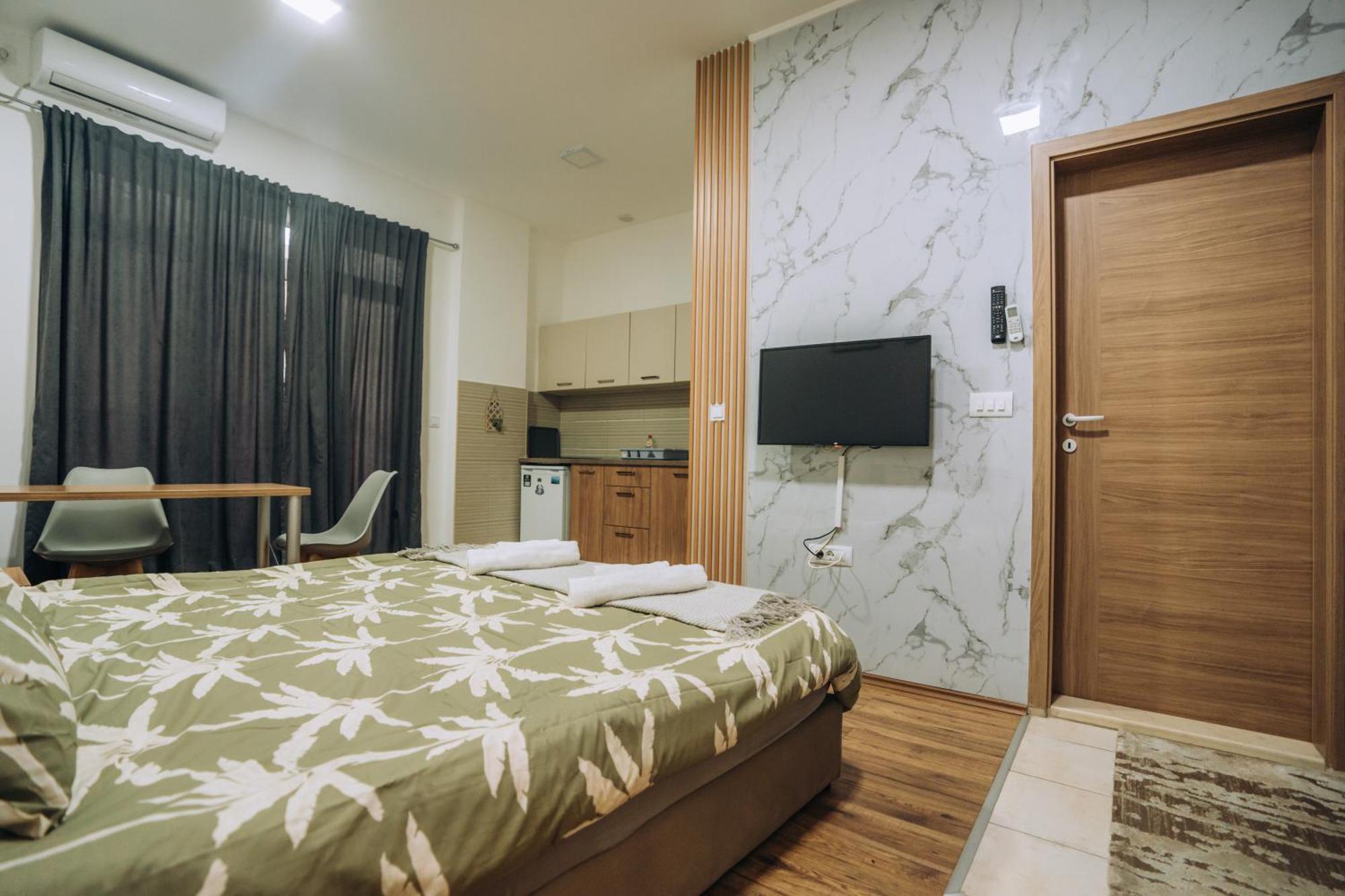 Sana Apartments Ohrid Buitenkant foto
